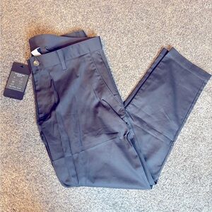 Men’s Fabletics Golf Khakis